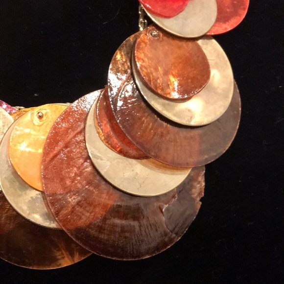 Statement Necklaces - Picture 15 of 17